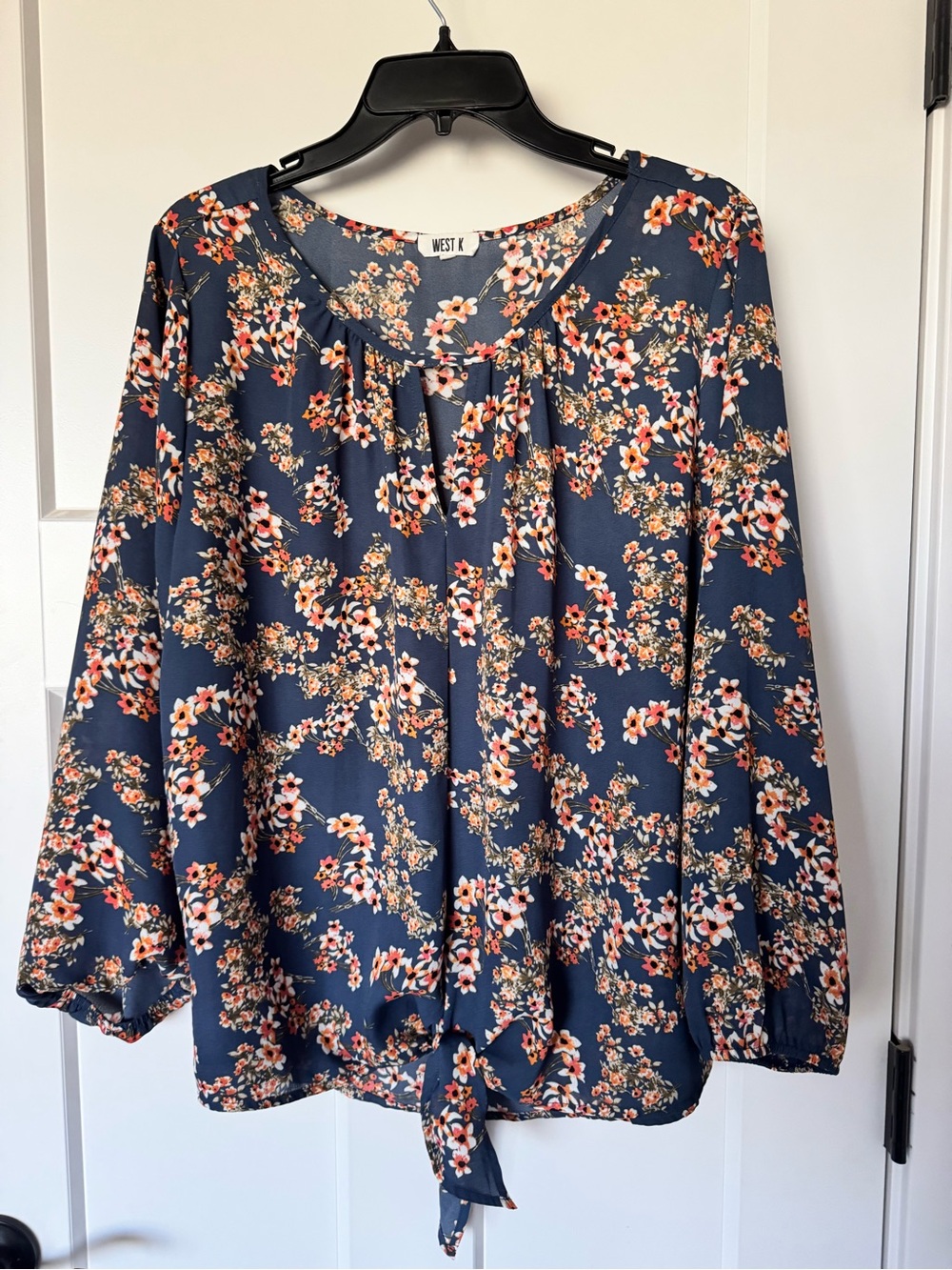 West K Navy Floral Tie-Hem Blouse